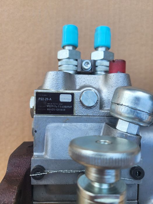 Pompa wtryskowa do ciągnika T25