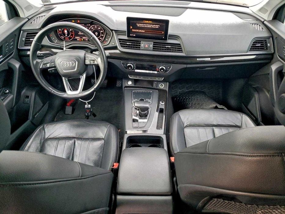 Бампер Audi Q5 80A Розборка Ауді К5 80А Запчастини до АУДІ К5 80А LY9T S Line