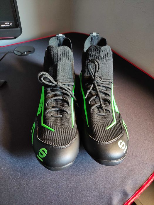 Sparco Hyperdrive NOVAS