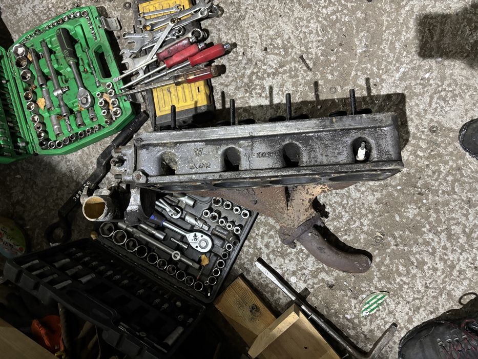 Двигун 402 волга Уаз