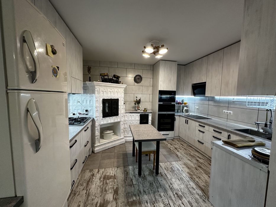 Продаж напівособняка в приватному секторі Івано-Франківська