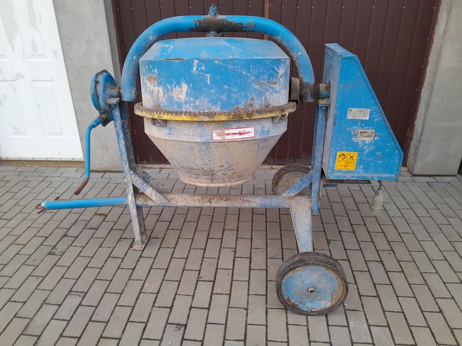 Betoniarka agro wikt 260/150 bardzo dobra