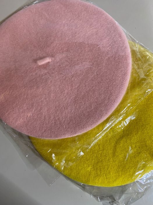 Берет жіночий новий