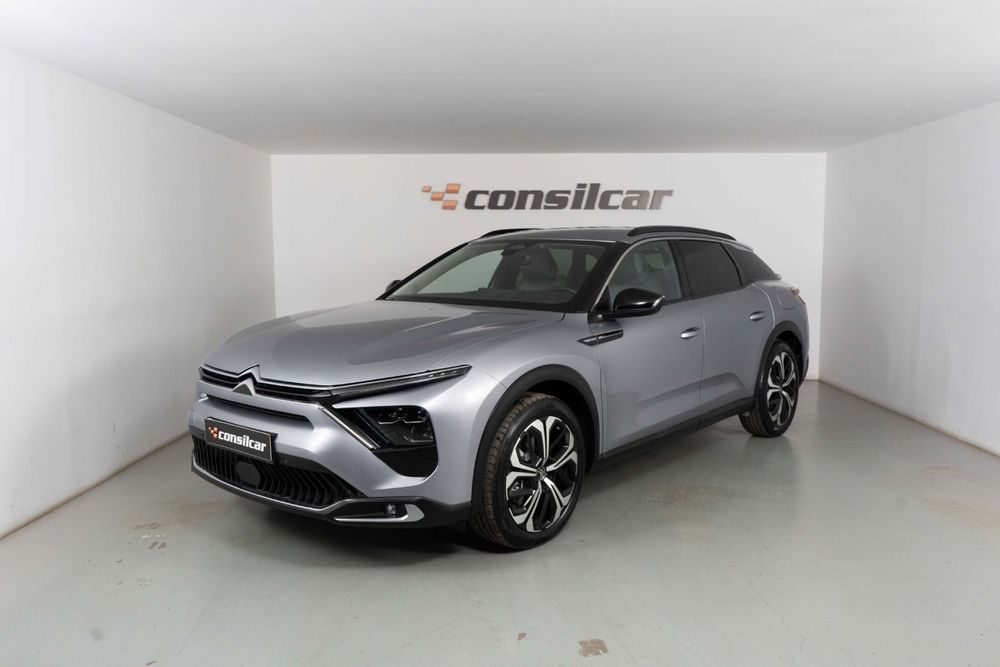 Citroën C5 X 1.6 Hybrid Shine e-EAT8