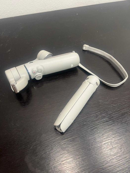 DJI OM5 – Estabilizador para Telemóvel (Como Novo)
