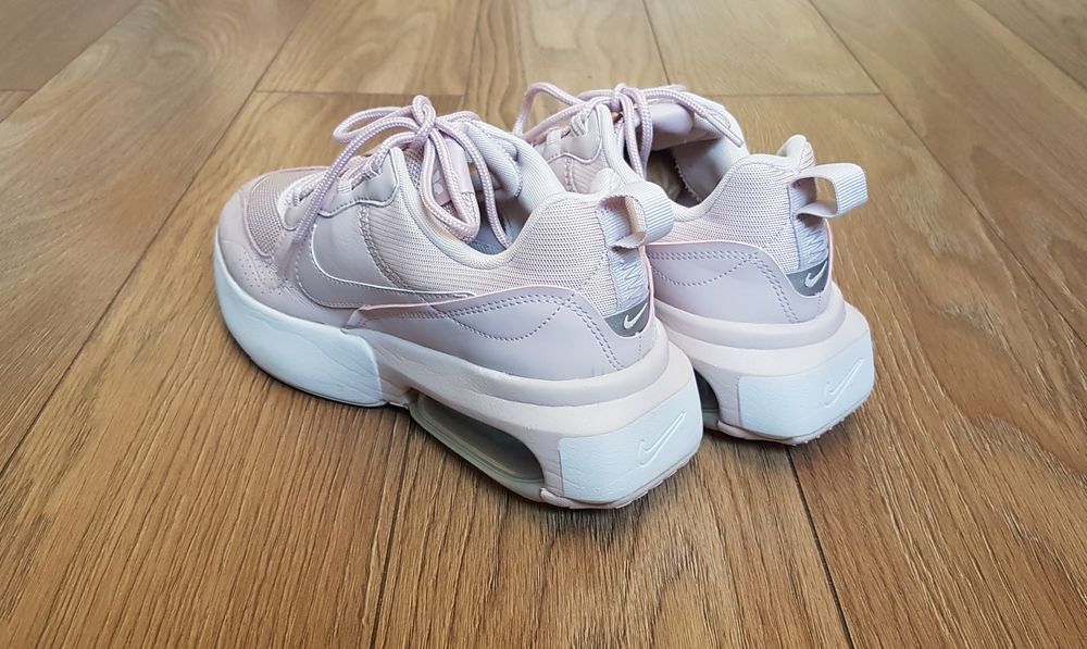 Buty Nike Air Max Verona Barely Rose rozmiar 40 okazja Sneakers