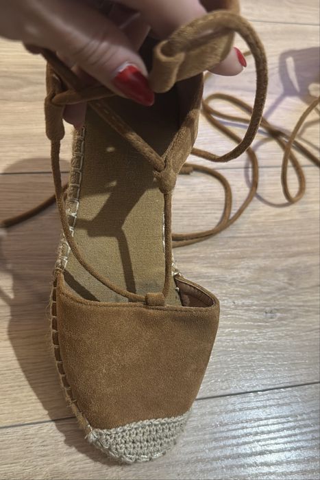 Espadryle balerinki wiązane camel rozmiar 37