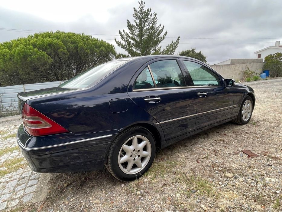 Mercedes-Benz  C270 — photo 2