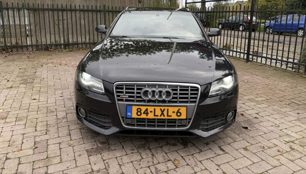 Audi A4B8 2.0TFSI 2010r