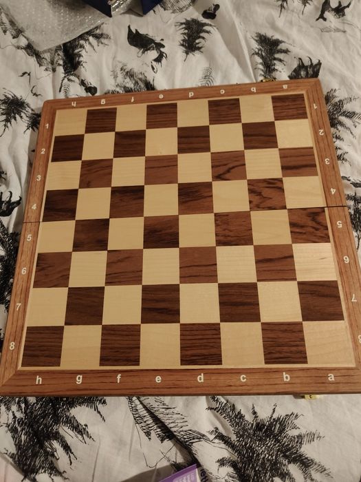 Śliczne drewniane Szachy magnetyczne 39*39