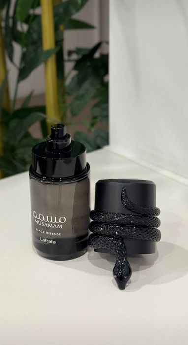 Lattafa Musamam black