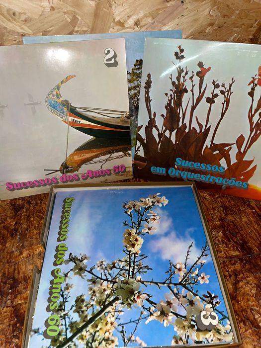 Conjunto de 40 vinis