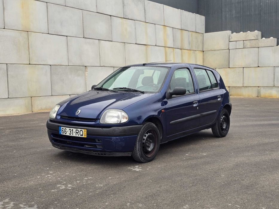 Renault Clio 2001 — photo 2