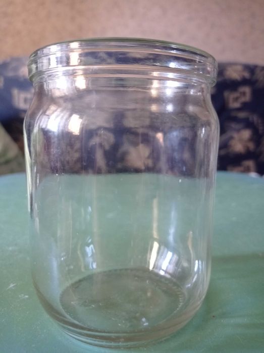 Пів літрові банки для консервування