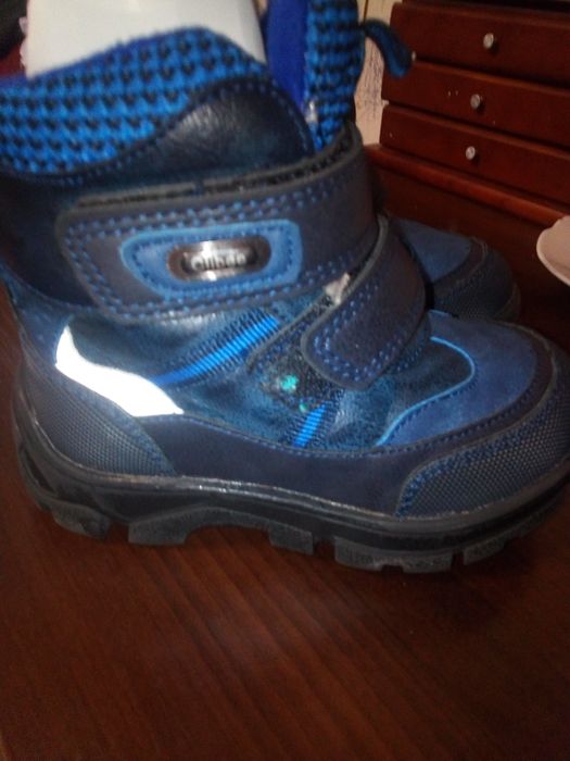 Продам зимние сапожки на мальчика