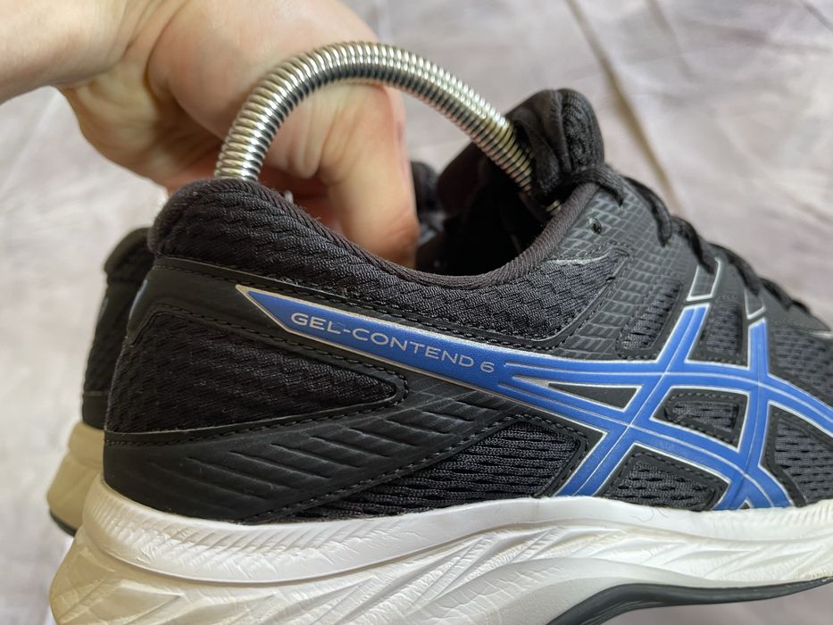 asics gel-contend 6 в 41,5 розмірі оригінал