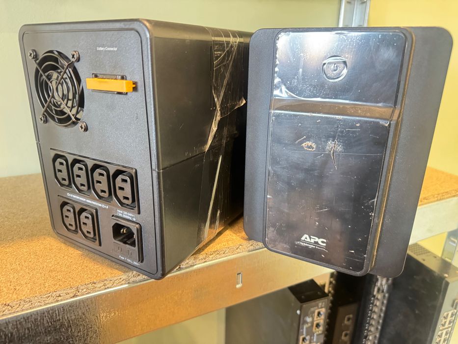 ДБЖ APC Easy UPS 1600VA, IEC (BVX1600LI)