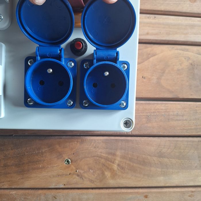Rozdzielnia R-BOX 240 IP44