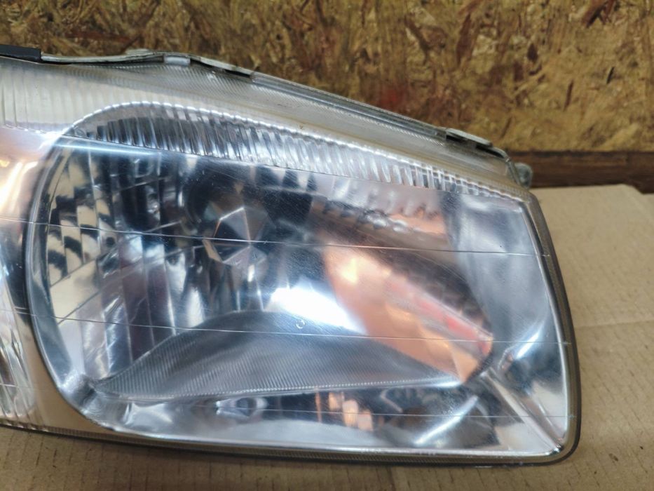 Перкдня права фара Hyundai Accent 2 Хюндай Акцент 2 2000-2003