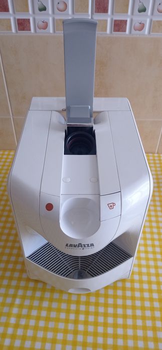 Máquina café Lavazzaa