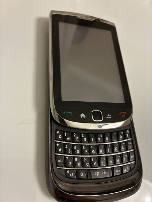 Smartfon blackberry Torch 9810 bez ładowarki