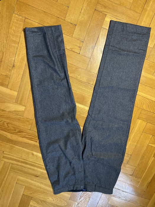 Szare spodnie flanelowe GAP 33/34
