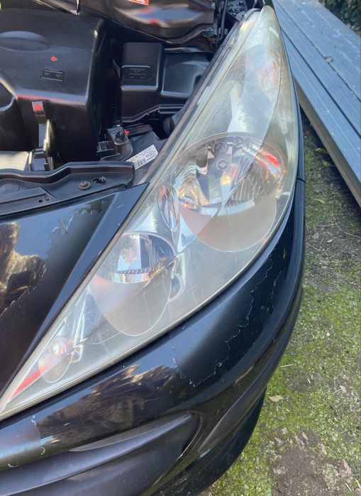 Farol esquerdo peugeot 207