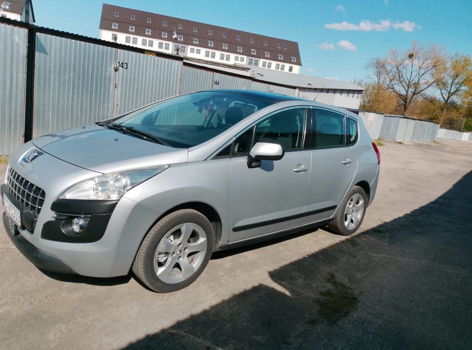 Peugot 3008 2010 rok