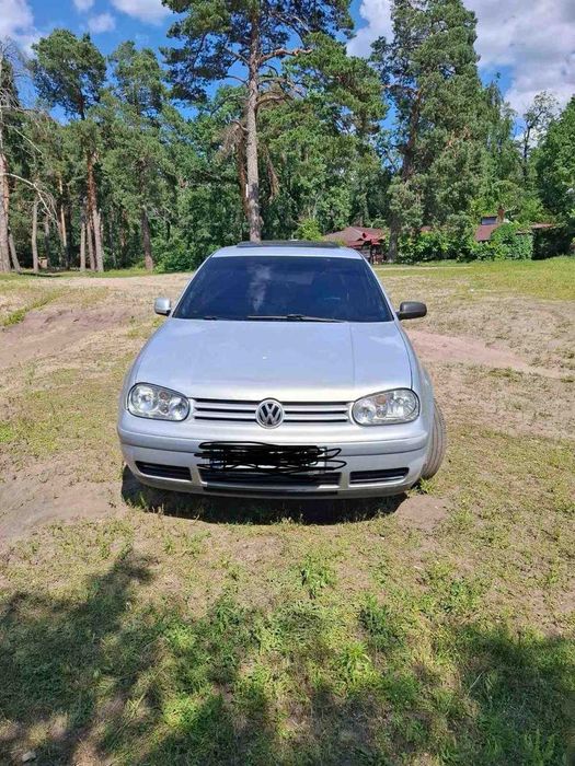 Продам Volkswagen Golf 4