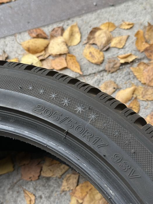 НОВА 205/50/17 Lassa розпаровка одиночка одна шина зима склад