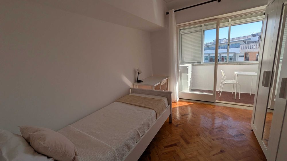 Quarto Individual - Despesas Incluídas - Entrada imediata