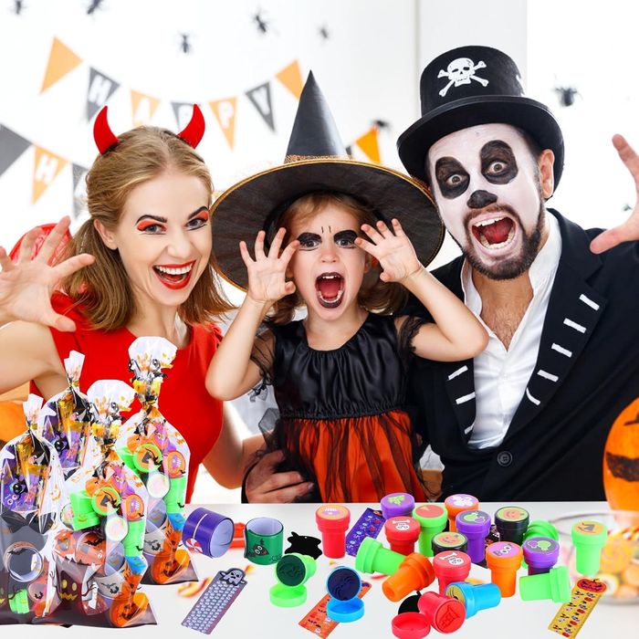 Zestaw upominków Halloween - 24 torebki DIY - 192 el.