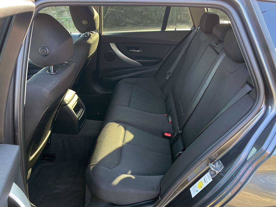 BMW 318d Touring 2014