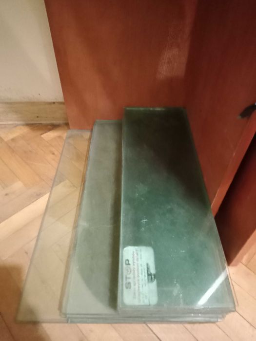 Szkło hartowane, witrynowe, do regałów