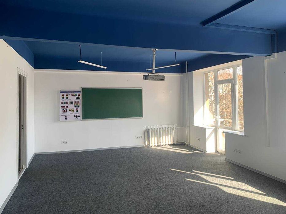 Оренда офісного приміщення 37,6 кв.м, вул. Тершаковців, 2а
