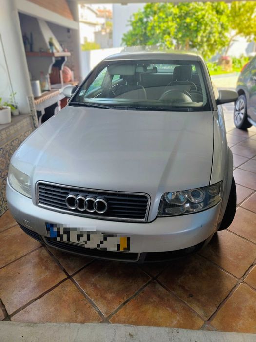 Vendo Audi A4 Sedan