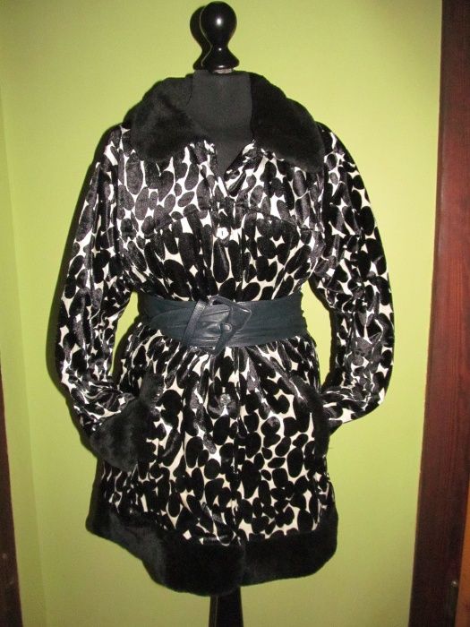 oryginalne ekskluzywne futerko płaszcz ciepły czarno-biały