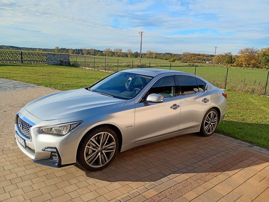 Infiniti Q50
