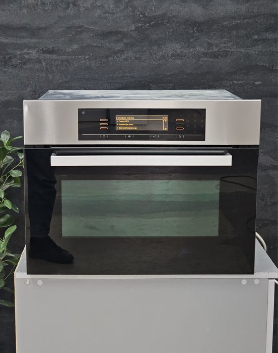 Духова шафа з НВЧ H5080BM Супер.стан Укр.мова Безліч програм