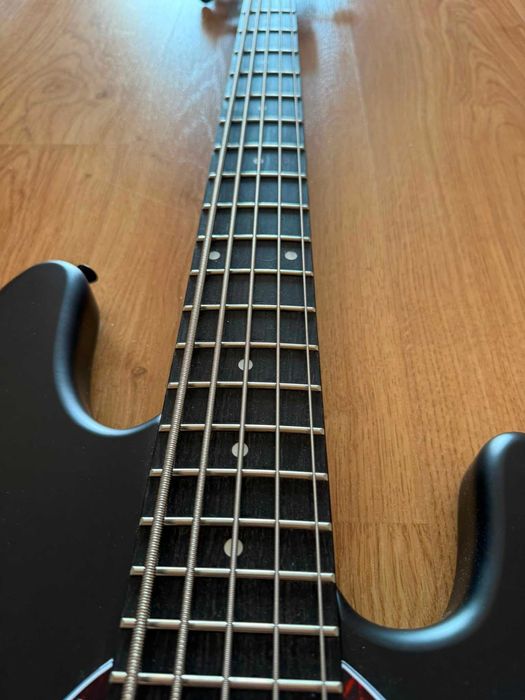 Baixo 5 cordas - Harley Benton MB-5 SBK Deluxe Series