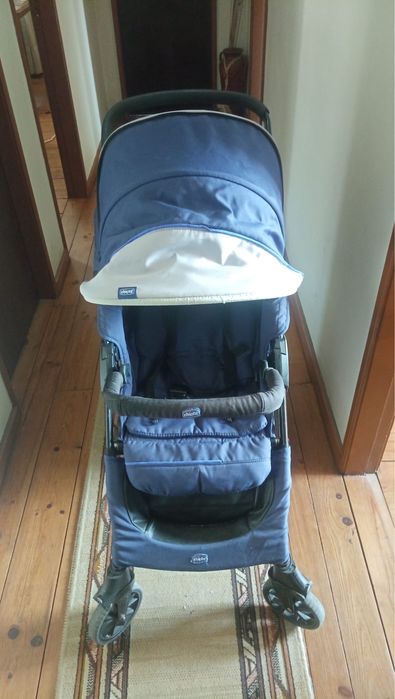 Conjunto carrinho de bebé e babycoques