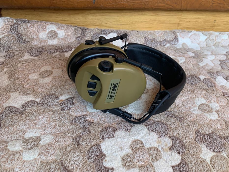 Навушники Supreme MIL AUX