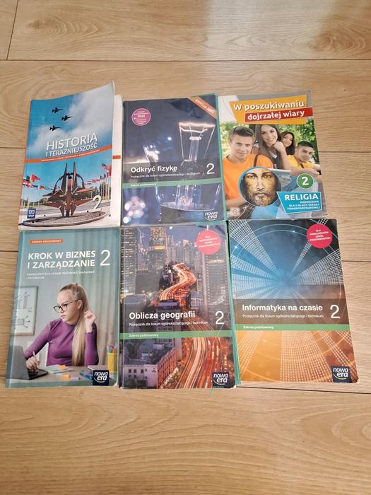 Sprzedam książki do 2-giej klasy liceum, technikum