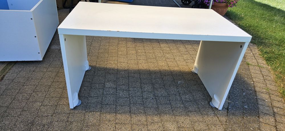 Stolik biurko skrzynia STUVA ikea.