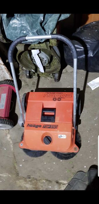 Zamiatarka reczna do lisci Firmy Hagaa top 550