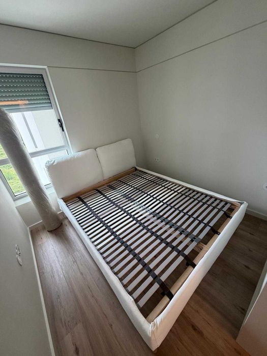 Estrutura de cama de casal  | Excelente Estado