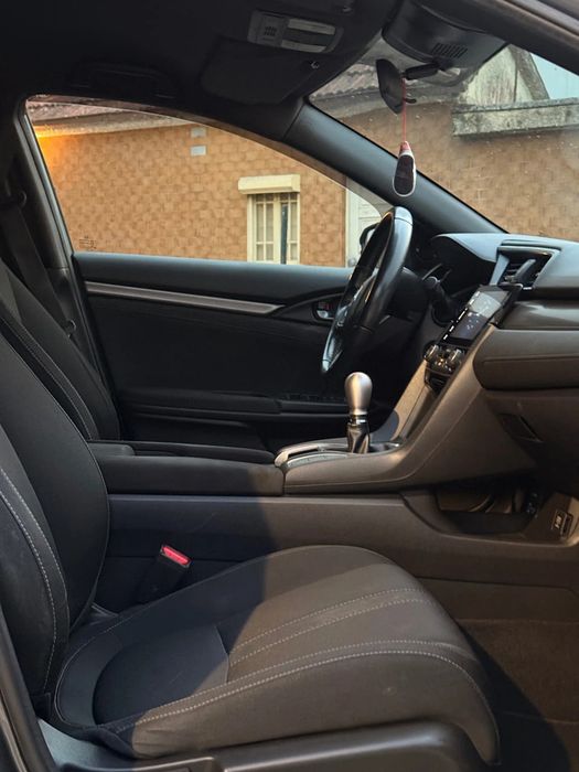 Oportunidade  Honda civic FK6 1.0 Vtec Turbo 129cv — photo 4