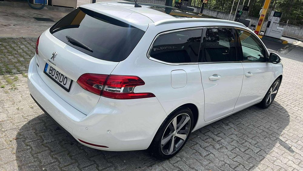 Peugeot 308 SW ALLURE 1.5 HDI Full Extras