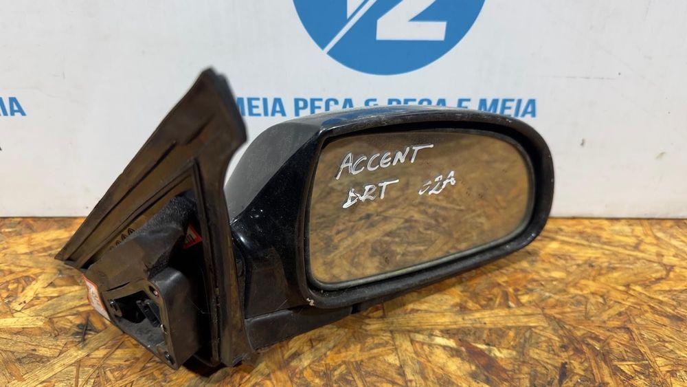 Espelho direito Hyundai Accent de 2002