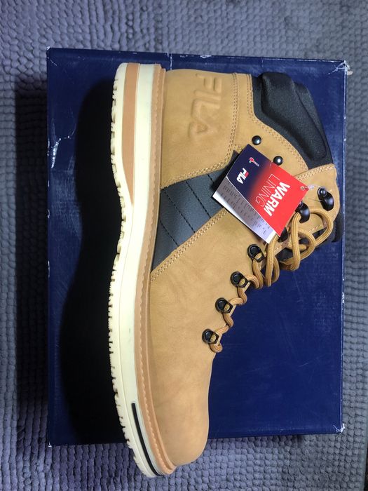 Ботинки Fila, новые